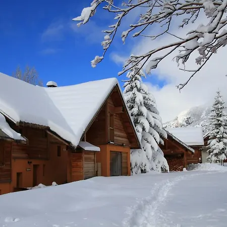 Le Gouroun Hameau Des Chazals Hautes Alpes Nevache